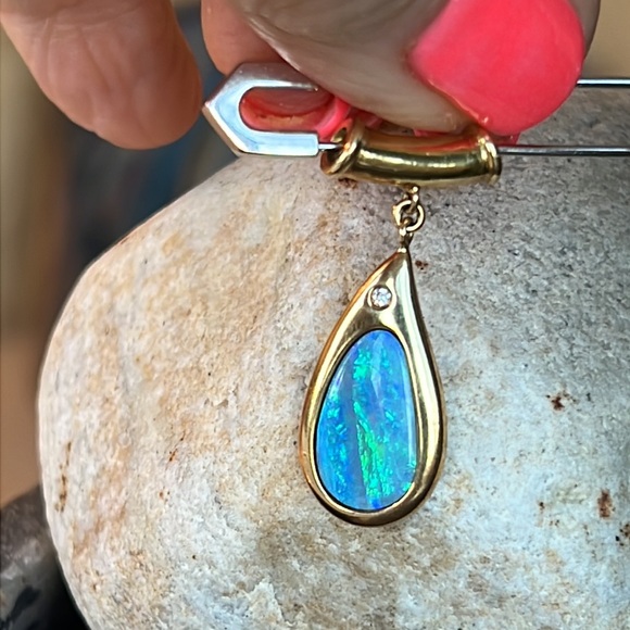 18 karat gold, Australian opal with diamondand 14k chain - Picture 11 of 15